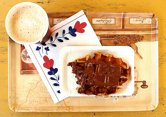 Amsterdam waffle com nutella