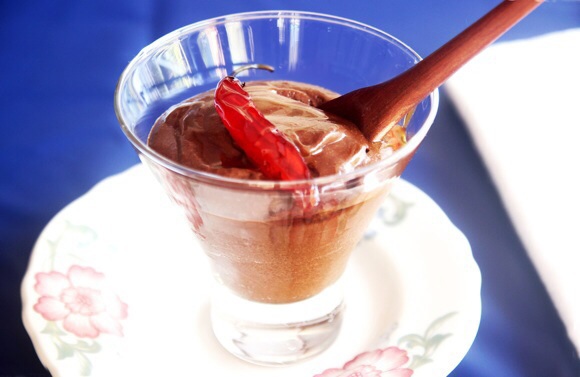Receita Mousse de chocolate com pimenta caramelizada ou de cupulate